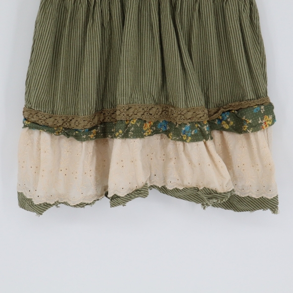 Free People Women's Tank Top Size Medium Bohemian Embroidered Fit and Flare - Picture 3 of 12